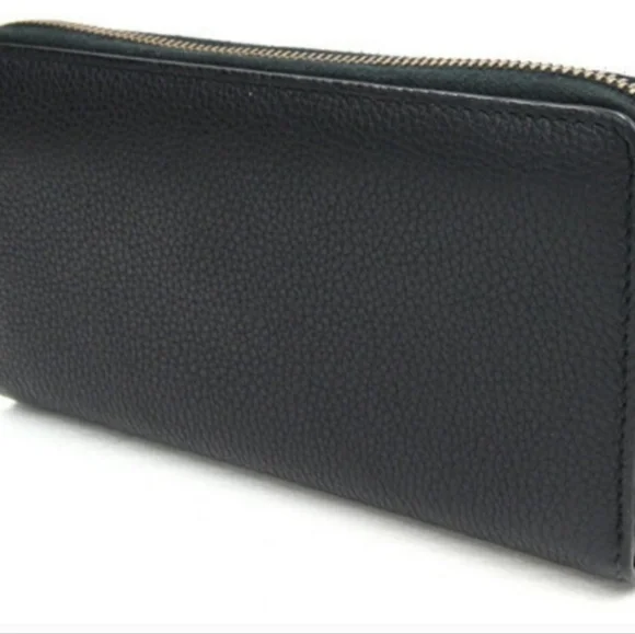 EUC Gucci wallet - Picture 6 of 8